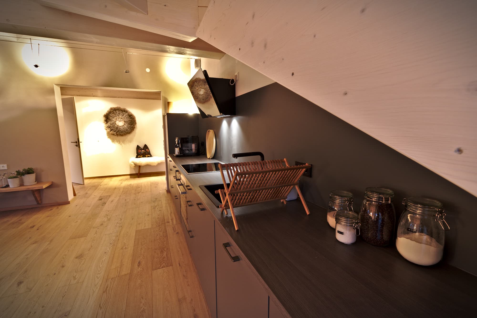 Apartment Resi 12